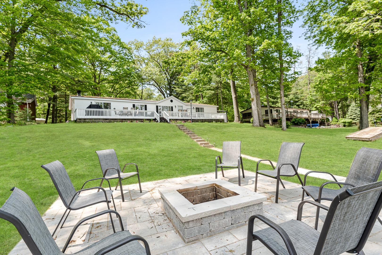 Serenity Lake Vista I